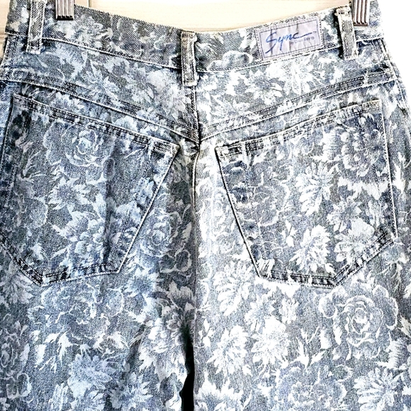 Vintage Sync by Union Bay Flower Pattern Denim Jeans 14 High Waist Faded Blue - Picture 4 of 6
